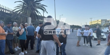 Δομή μεταναστών στους Αθανάτους: Στους δρόμους ξανά οι κάτοικοι