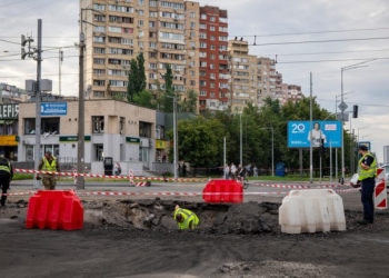 Δύο νεκροί και 19 τραυματίες από ρωσικό σφυροκόπημα στην Ουκρανία με πυραύλους και drones