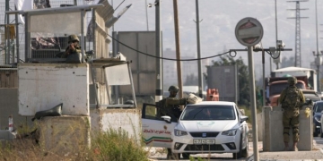 Δυτική Όχθη: Έγκυος απέβαλε λόγω καθυστέρησης του ασθενοφόρου σε ισραηλινό μπλόκο