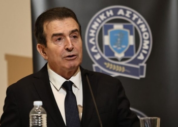 Εμπρηστική επίθεση στη Θεσσαλονίκη: Σύσκεψη στο Αστυνομικό Μέγαρο υπό τον Μ. Χρυσοχοΐδη