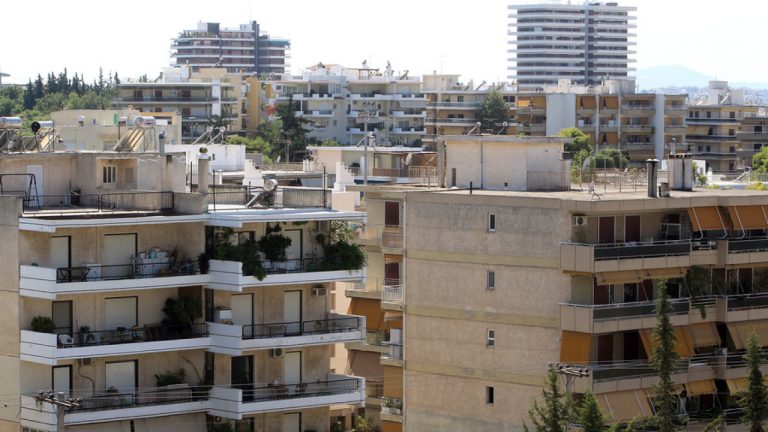 Εγκρίθηκε η Εθνική Στρατηγική Στέγασης - Σχεδόν 20.000 νέες κατοικίες και 8.500 φοιτητικές εστίες