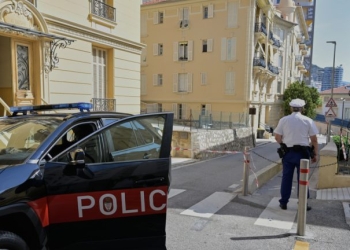 Έκρηξη στο Μονακό: Έρευνες και στη Γερμανία για την ύποπτη γυναίκα που μεταμφιέστηκε σε άνδρα