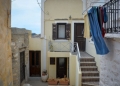 Ελεύθερη με περιοριστικούς όρους η 30χρονη για το φονικό στη Σύρο