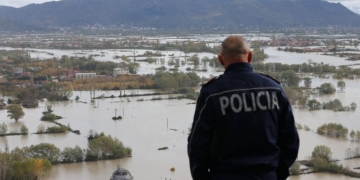 Ένας νεκρός και αρκετοί τραυματίες μετά από ισχυρές καταιγίδες στα Βαλκάνια