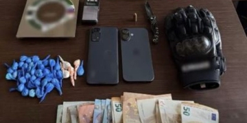 Εξιχνιάστηκαν δύο εμπρηστικές επιθέσεις σε οικίες οργανωμένων οπαδών: Συνελήφθησαν 24χρονος και 20χρονος