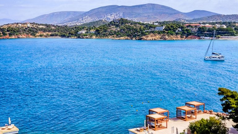 Γενικά αίθριος ο καιρός σήμερα: Προειδοποίηση για θυελλώδεις ανέμους στο Αιγαίο