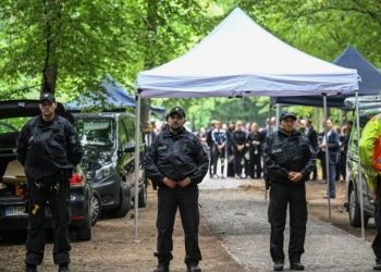 Γερμανία: «Aπειλούντες» εξτρεμιστές στο ραντάρ των αρχών