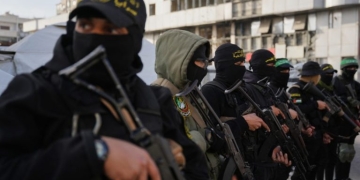 Η δύσκολη εξίσωση της Γάζας: Πώς συνδέεται ο αφοπλισμός της Χαμάς με την αποχώρηση του Ισραήλ