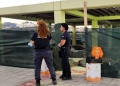 Ιεράπετρα: Στα κιόσκια της πλατείας… με φύλαξη του Λιμενικού, διανυκτέρευσαν οι 42 μετανάστες