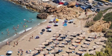 Ηράκλειο: Αυξημένα μέτρα και έλεγχοι στις παραλίες – Πού έπεσαν… τσουχτερά πρόστιμα