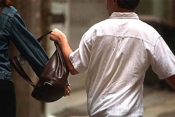 Ηράκλειο: Επιτέθηκε σε ηλικιωμένη και της άρπαξε την τσάντα