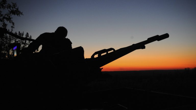 Ιράν: Αμερικανικοί πύραυλοι έπληξαν το νησί Κεσμ