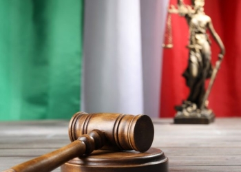 Ιταλία: Συνδικαλιστής καταδικάσθηκε για σεξουαλική κακοποίηση αεροσυνοδού