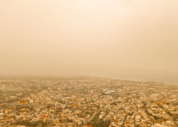 Και καύσωνας, και αφρικανική σκόνη!