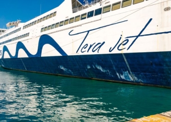 Κατέληξε 67χρονος επιβάτης του «Tera Jet 2» στην Άνδρο
