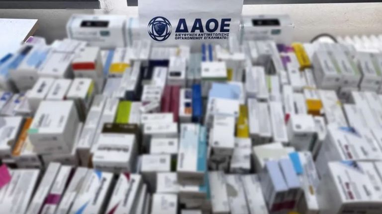 «Κύκλωμα-μαμούθ» με 5.429 ψευδείς συνταγές και ζημιά άνω των 400.000 ευρώ στον ΕΟΠΥΥ (PIC+VID)