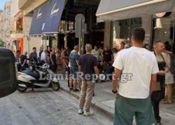Λαμία: 80χρονη κατέρρευσε στο κέντρο της πόλης – Δεν κατάφεραν να την επαναφέρουν