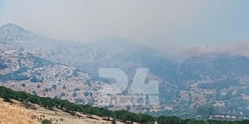 «Μάχη» με τις φλόγες και τους ισχυρούς ανέμους στο Μελιδοχώρι Ηρακλείου – Φωτιά και στις Μοίρες