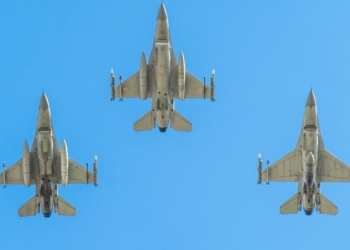 Μαχητικά του ΝΑΤΟ απογειώθηκαν μετά από ύποπτο ρωσικό πύραυλο που εισήλθε στον πολωνικό εναέριο χώρο