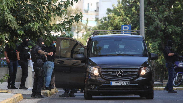 Marfin: Ένταλμα για ανθρωποκτονία από πρόθεση κατά συρροή για τους συλληφθέντες - Έλαβαν προθεσμία να απολογηθούν την Τρίτη
