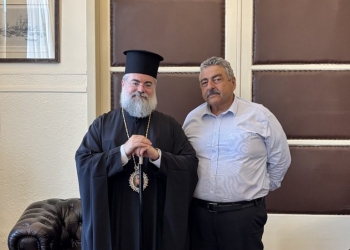 Με τον Νίκο Καλογερή συναντήθηκε ο Μητροπολίτης Κυδωνίας και Αποκορώνου Τίτος