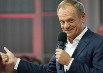 Ντόναλντ Τουσκ: Να μπει τέλος στα εγκλήματα μίσους κατά των Ουκρανών