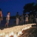 Οκτώ χρόνια από το Μάτι: Τρισάγιο, πορεία στην διαδρομή της φονικής πυρκαγιάς και προσκλητήριο νεκρών (Βίντεο, φωτογραφίες)
