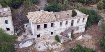 Πεστάνη: Το χωριό που ερήμωσε ο σεισμός