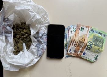 Ρέθυμνο: 16χρονος και 18χρονος πήγαιναν με το πατίνι στο μέρος που έκρυβαν τα ναρκωτικά αλλά «πιάστηκαν» στη διαδρομή