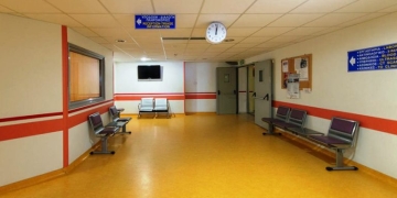Ρέθυμνο: Δύσκολο χειρουργείο για 6χρονο παιδί που τραυματίστηκε σοβαρά σε τροχαίο – Δίνουν «μάχη» οι γιατροί για να σώσουν το πόδι του