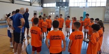 Ρέθυμνο: Το ισχυρό αποτύπωμα της αύρας του Παναγιώτη Βασιλόπουλου στο υψηλού επιπέδου μπασκετικό καμπ της Βαλένθια