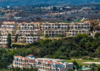 Ρόδος: Σε υψηλή ετοιμότητα και σήμερα ο μηχανισμός Πολιτικής Προστασίας λόγω του αυξημένου κινδύνου πυρκαγιάς