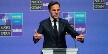 Ρούτε: «Μπαίνουν οι βάσεις για ένα δικαιότερο, δυνατότερο και ικανότερο ΝΑΤΟ» - «Ουδέν σχόλιο» για τα F-35