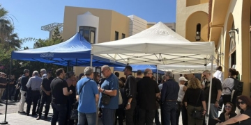 Σε κλίμα έντονης συγκίνησης το ”αντίο” στην Μαρία Αντωνογιαννάκη