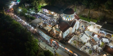 Σε κλίμα κατάνυξης ο εορτασμός της Αγίας Μαρίνας στη Βόνη – Πρωτοφανής προσέλευση χιλιάδων προσκυνητών