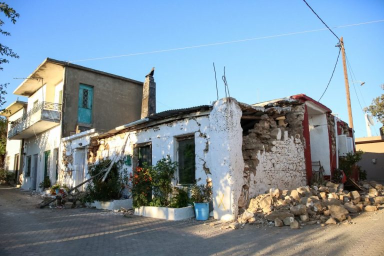 Σεισμόπληκτοι Αρκαλοχωρίου: Επιστολή – παρέμβαση του Συνηγόρου του Πολίτη