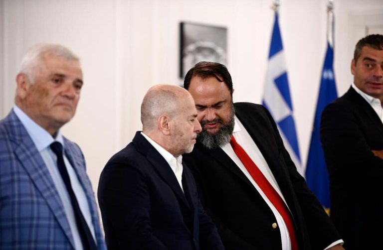 Super League: Νέα ισοψηφία Αλαφούζου – Μαρινάκη για την προεδρία της λίγκας
