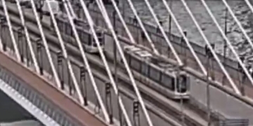 Σύγκρουση δύο τραμ στο Ρότερνταμ: Αναφορές για τουλάχιστον 15 τραυματίες - Δείτε βίντεο