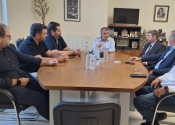 Συνάντηση Ανδρουλάκη – Ταταράκη με φόντο τις φονικές πυρκαγιές στο Νότιο Ρέθυμνο