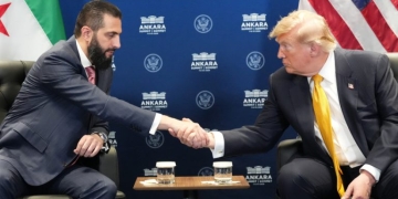 Συνάντηση Τραμπ με αλ Σαράα: Οι ΗΠΑ μπορεί να αφαιρέσουν τη Συρία από τη λίστα των κρατών-χορηγών της τρομοκρατίας