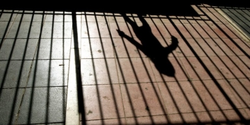 Συνελήφθη 61χρονος στην Κυψέλη- Αυνανιζόταν μπροστά σε παιδιά έξω από παιδική χαρά