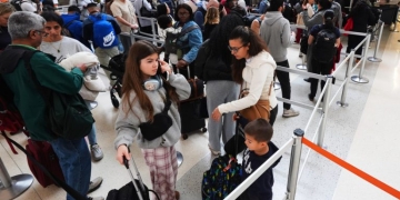 Σύσκεψη για τις καθυστερήσεις στις πτήσεις μετά τα στοιχεία του Eurocontrol - Αύξηση 63% στην Ελλάδα