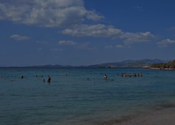 Θάνατος λουομένων στο Κατάκολο, στα Νέα Μουδανιά και στην Τήνο