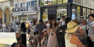 Θερινές εκπτώσεις: Ξεκινούν τη Δευτέρα, ποια Κυριακή θα είναι ανοιχτά τα καταστήματα – Αισιοδοξία στους εμπόρους του Ηρακλείου