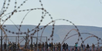 Θεσσαλονίκη: Μετέφεραν μετανάστες κρυμμένους σε πορτμπαγκάζ - Τρεις συλλήψεις