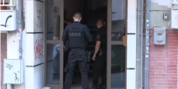 Τρεις συλλήψεις για τις εμπρηστικές επιθέσεις στη Θεσσαλονίκη και τη δολοφονία της Νέστορα