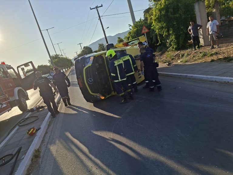Τροχαίο με ασθενοφόρο του ΕΚΑΒ στα Χανιά: Η ανακοίνωση του Σωματείου Εργαζομένων