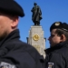Βild: Δραπέτης ο Τούρκος που σκότωσε τους 6 υπαλλήλους της πρόνοιας στο Στάντε- Κατηγορείται πως κακοποίησε σεξουαλικά την κόρη του