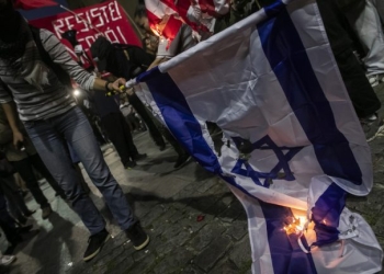 WSJ: Πώς το Ισραήλ επένδυσε 50 εκατ. δολάρια για να επηρεάσει την κοινή γνώμη στις ΗΠΑ