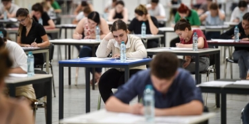 Ζαχαράκη στον ΣΚΑΪ: 4 ξένα πανεπιστήμια περιμένουν την απόφαση για πιστοποίηση
